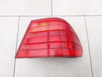Правый задний фонарь Мерседес-Бенц W210 дорест. ЧИТАЙТЕ ОПИСАНИЕ