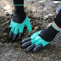 Перчатки-грабли садовые с когтями 10820 23х13 см