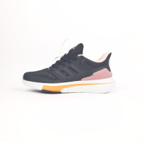 EQ 21 RUN Чорні з пудрою