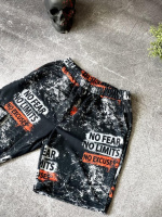 Чорні чоловічі зручні трикотажні літні шорти з яскравим принтом