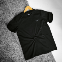 Чоловіча футболка Nike
