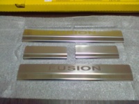 Защитные накладки на пороги FORD FUSION c-2002г.