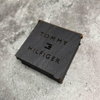 Брендова дерев'яна коробка під ремінь Tommy Hilfiger