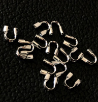 Протекторы 4 мм. Упаковка - 10 шт. Цвет - черный