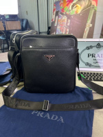 Месенджер Prada із чорної телячої шкіри c819