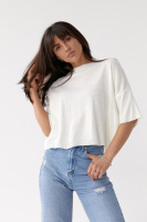 Однотонна жіноча футболка вільного крою — молочний колір, L (є розміри)