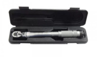 Ключ динамометрический щелчкового типа 28-210Нм 1/2'', в пластиковом футляре