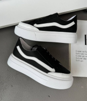 Жіночі кеди кросівки натуральна шкіра (36-40)