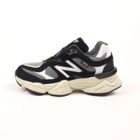 New Balance 9060 чорні з сірим