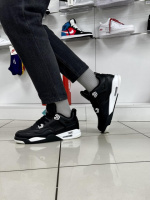 Зимние кроссовки Nike Air Jordan 4 Retro (black / white)