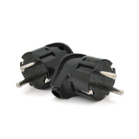 Вилка с заземлением угловая, 16A 250V, A713, Black, Q24