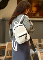 Жіночий рюкзак шкіряний еко чорний