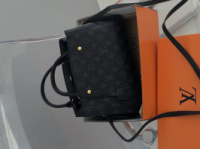 Сумка Louis Vuitton Montaigne Handbag in Monogram чорний