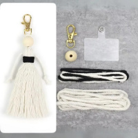 Набор макраме для рукоделия и плетения брелока «Куколка» для ключей и аксессуаров белый с черным