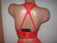 Стильне мереживне бюстьє BENFISH чашка В червоне без кісточок