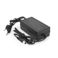 Зарядное устройство для аккумуляторов Li-ion 25,2V,6S,2A, штекер 5.5*2.5, индикация