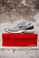 Чоловічі кросівки New Balance 1906D Protection Pack grey