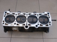 Головка блока цилиндров мотора DS Фольксваген Пассат Б2 Б3 Гольф 2 Ауди 80 100 1.8