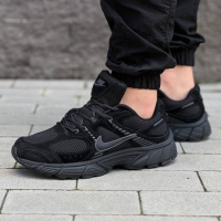 Демісезонні кросівки Nike текстиль/замш колір чорний