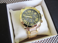 Стильные часы унисекс золото+черный циферблат