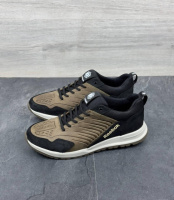 Демісезонні шкіряні кросівки Reebok колір оливковий/чорний