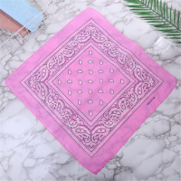 Бандана с узором Классик 10382 55х55 см розовая