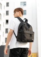 Чоловічий рюкзак високої якості українського виробництва- зручний чорний тканевий