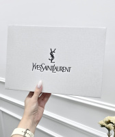 Коробка Yves Saint-Laurent маленька