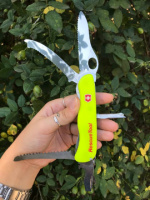 Нож Victorinox Rescue Tool