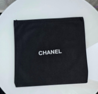 Пильовик Chanel маленький