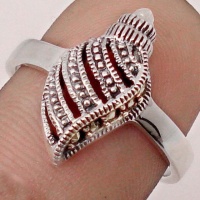 Серебряное кольцо в стиле «Ар-деко» с марказитом