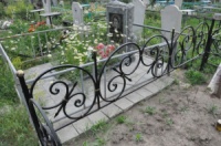 Огадка на могилу, кладбище. Днепропетровск.