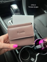 Натуральна шкіра. Темна пудра з надписом - жіночий стильний мініатюрний гаманець на магніті, у коробці (1312-1)