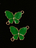 Коннектор «бабочка» В золоте. Размер - 2×1,5 см. Цвет на фото.