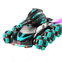 Танк вездеход на радиоуправлении с пультом и стреляет орбизами 667-9A