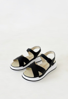 Чорні шкіряні босоніжки на білій танкетці v7-110-50ch