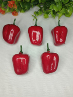 Перец красный кубический мини с хвостиком / 5  см