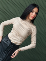 Базовий жіночий лонгслів з драпіруванням «Sweet» | Норма і батал Бежевий, 42-44