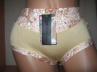 Трусики жіночі бамбук ефект утяжки розмір 48-50 беж
