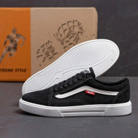 Демісезонні шкіряні (замш)  кеди Vans чорні
