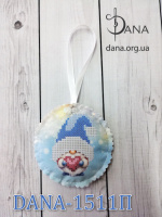 Пошита ялинкова прикраса під вишивку бісером. Гномик