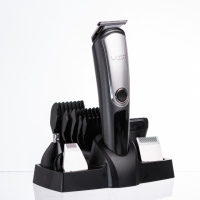 Набор для стрижки волос 5 в 1 машинка, триммер и бритва VVGR V-105