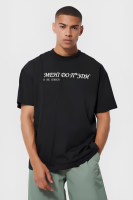 Чорна літня легка чоловіча оверсайз футболка з принтом