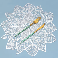 Сервировочная салфетка под горячее ажурная, коврик сервировочный серебристый набор 2 шт