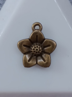 Подвеска/ Размер - 1,7×1,5 см. Цвет - бронза/ Цена за 1 шт.