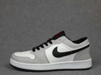 Жіночі кросівки Nike Air Jordan 1 Retro (36-41)