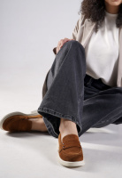 Замшеві руді лофери жіночі v7-ast-02