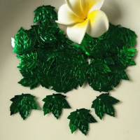 Пайетки «кленовый лист» Размер - 22×22мм. Цвет зелёный. Упаковка - 20 шт.