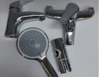 Комплект змішувачів для ванної, умивальника та душ зі стійкою Armatura (KFA) Onyks 6511-001-00