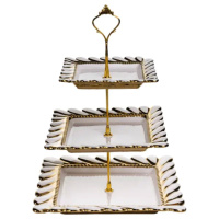 Фруктовниця трьохярусна для сервірування фруктів і солодощів 25х25х34 см біла ML2083